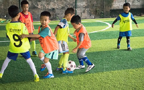 杭州哪里有少儿足球培训？