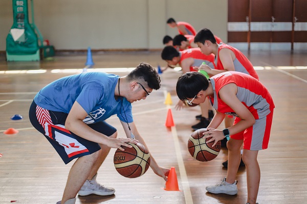 杭州生篮球训练夏令营