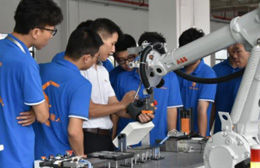 惠州卓瑞xy工业机器人工程师班培训毕业啦
