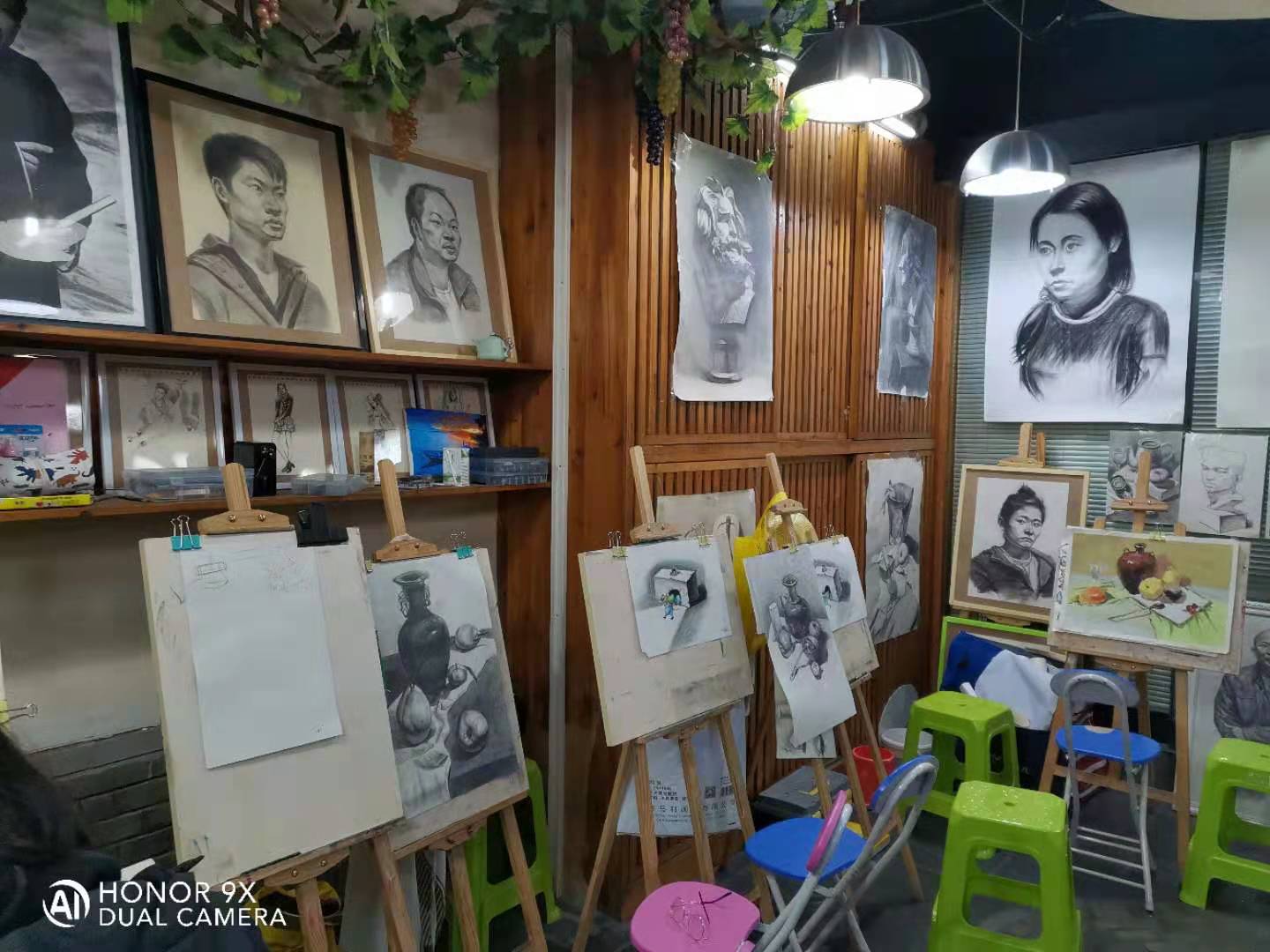 宁波前途教育美术书法培训学校