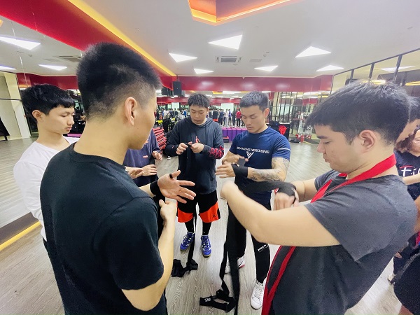 杭州青少年防身格斗术培训